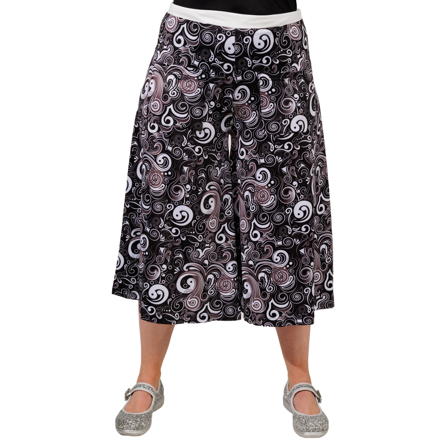 Abstract Culottes by RainbowsAndFairies.com (Black & White - Psychedelic - 3 Quarter Wide Leg Pants - Cute - Vintage Inspired) - SKU: CL_CULTS_ABSTR_ORG - Pic 01