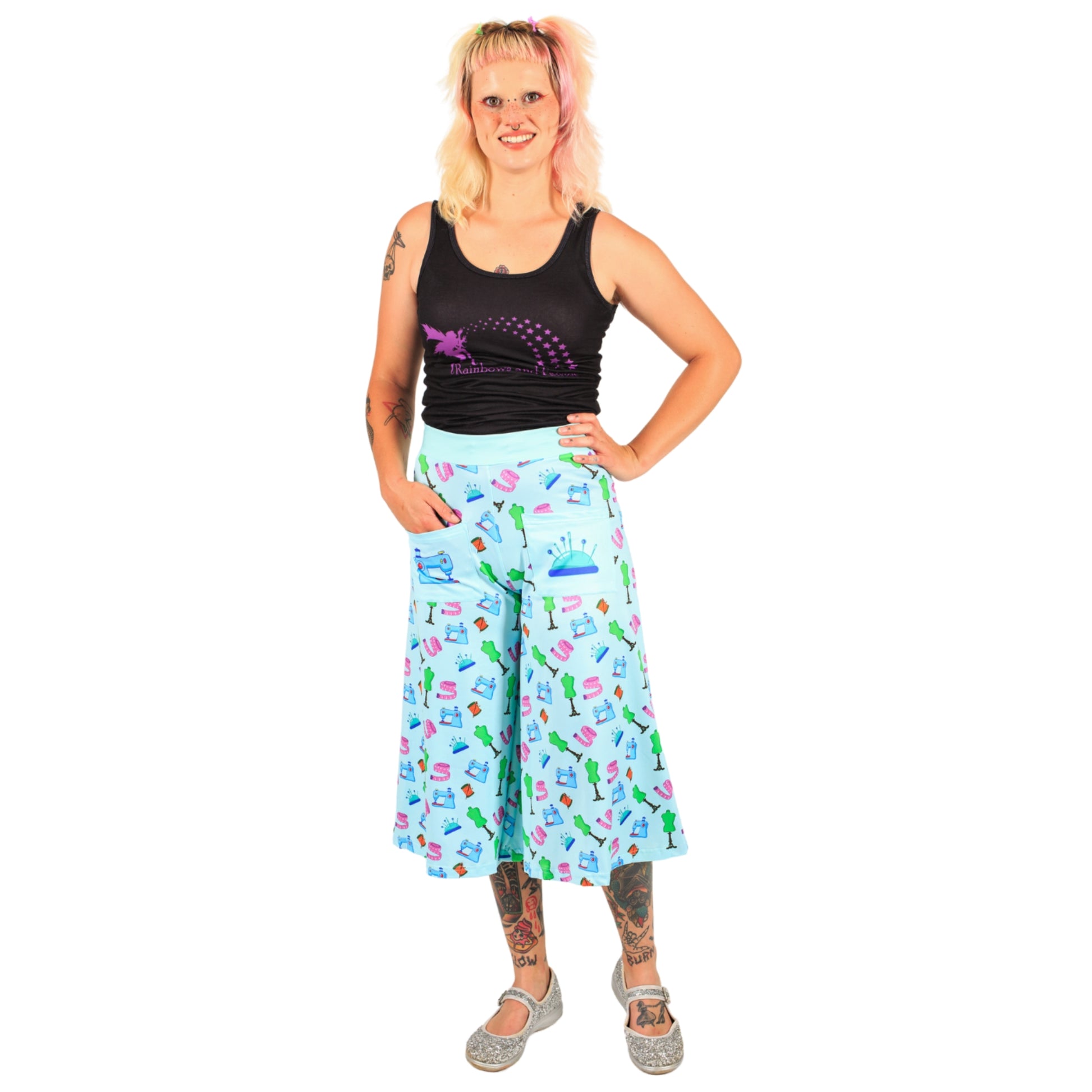 Haberdashery Culottes by RainbowsAndFairies.com (Sewing - Dressmaking - 3 Quarter Pants - Rockabilly - Vintage Inspired) - SKU: CL_CULTS_HABER_ORG - Pic 03