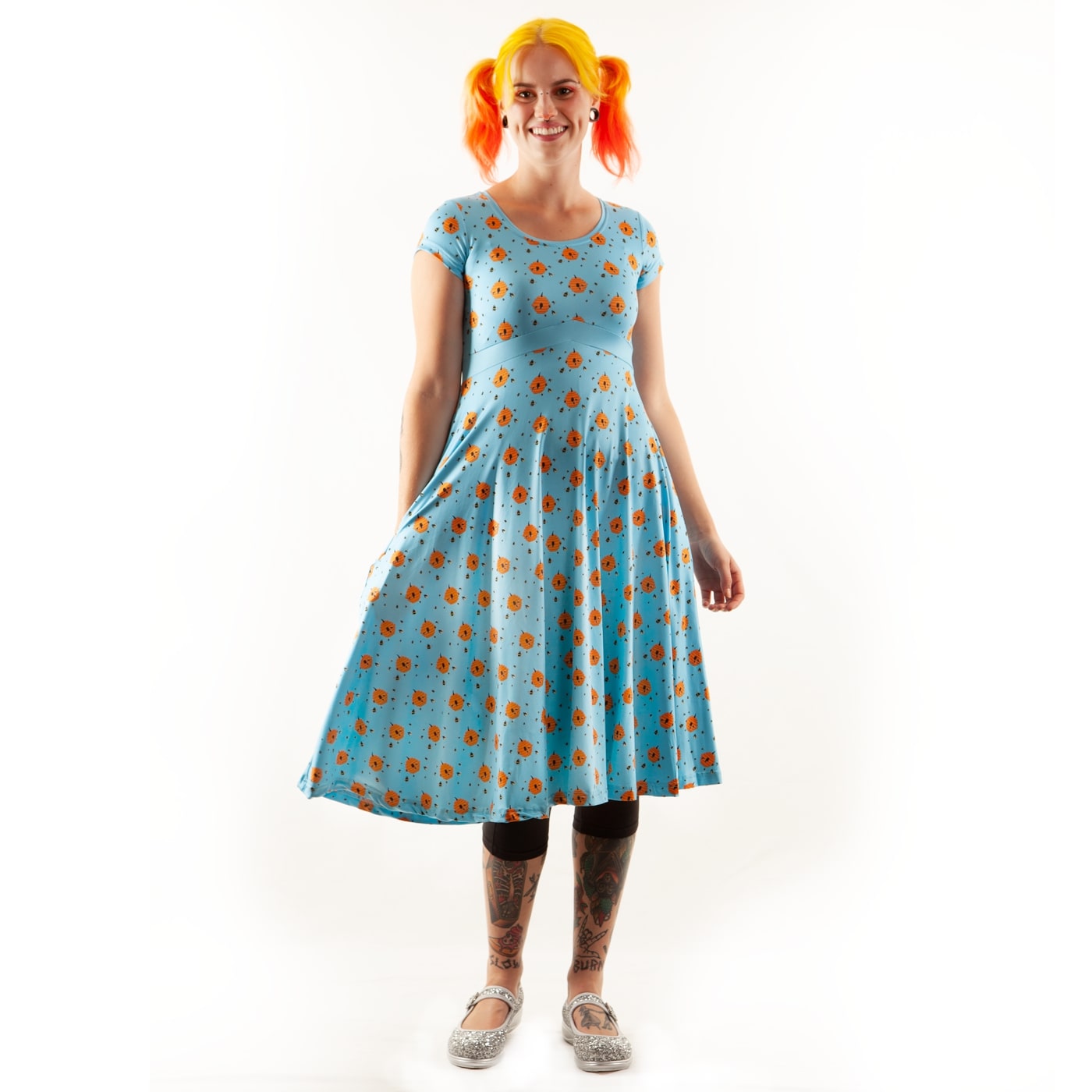 Hive Tea Dress by RainbowsAndFairies.com (Beehive - Bees - Bumblebee - Honey - Dress With Pockets - Rockabilly - Vintage Inspired - Rock & Roll) - SKU: CL_TEADR_BHIVE_ORG - Pic 05